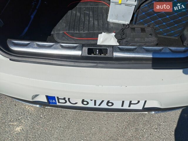 Белый DS 5, объемом двигателя 2 л и пробегом 212 тыс. км за 15500 $, фото 6 на Automoto.ua