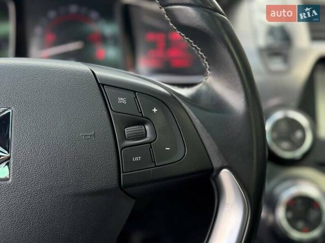 Чорний DS 5, об'ємом двигуна 2 л та пробігом 182 тис. км за 16900 $, фото 39 на Automoto.ua