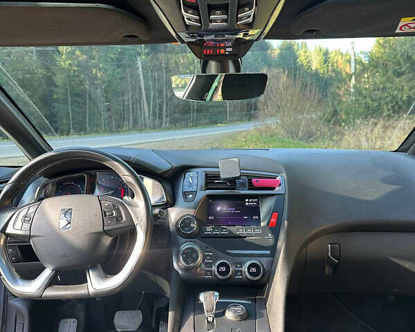 Серый DS 5, объемом двигателя 2 л и пробегом 40 тыс. км за 21000 $, фото 5 на Automoto.ua