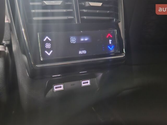 DS 7, объемом двигателя 1.5 л и пробегом 0 тыс. км за 47903 $, фото 15 на Automoto.ua