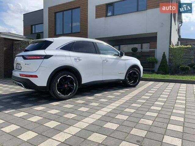 Белый DS 7 Crossback, объемом двигателя 1.5 л и пробегом 165 тыс. км за 26000 $, фото 16 на Automoto.ua