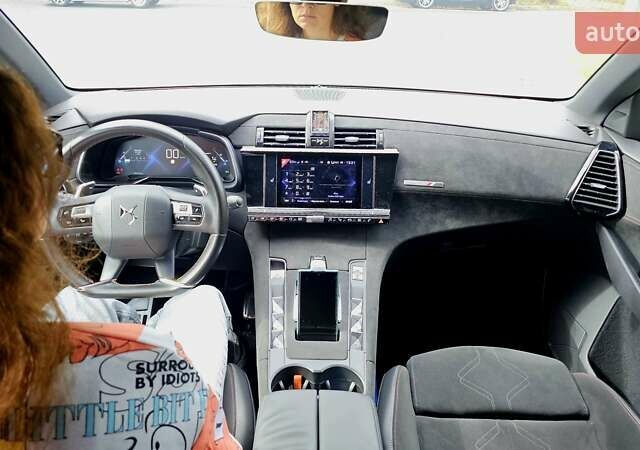 Белый DS 7 Crossback, объемом двигателя 2 л и пробегом 103 тыс. км за 26500 $, фото 48 на Automoto.ua