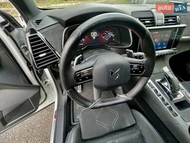 Белый DS 7 Crossback, объемом двигателя 2 л и пробегом 191 тыс. км за 23000 $, фото 17 на Automoto.ua