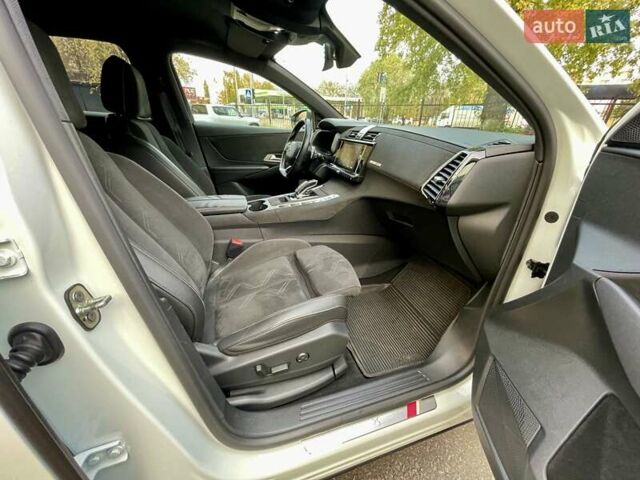Белый DS 7 Crossback, объемом двигателя 2 л и пробегом 191 тыс. км за 23000 $, фото 27 на Automoto.ua