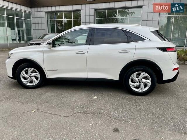 Белый DS 7 Crossback, объемом двигателя 2 л и пробегом 191 тыс. км за 23000 $, фото 10 на Automoto.ua