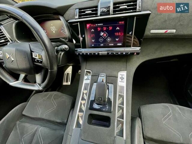 Белый DS 7 Crossback, объемом двигателя 2 л и пробегом 191 тыс. км за 23000 $, фото 18 на Automoto.ua