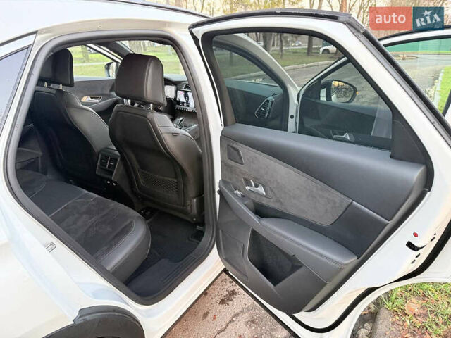 Белый DS 7 Crossback, объемом двигателя 2 л и пробегом 21 тыс. км за 33000 $, фото 9 на Automoto.ua