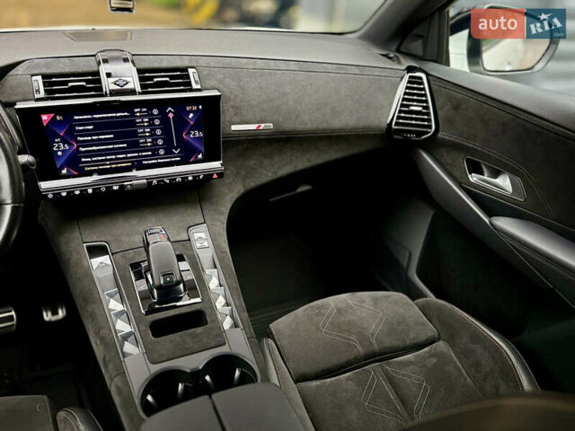 Белый DS 7 Crossback, объемом двигателя 2 л и пробегом 21 тыс. км за 31000 $, фото 21 на Automoto.ua