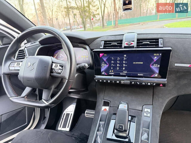 Белый DS 7 Crossback, объемом двигателя 2 л и пробегом 21 тыс. км за 33000 $, фото 7 на Automoto.ua