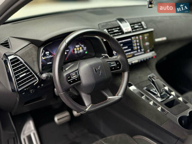 Белый DS 7 Crossback, объемом двигателя 2 л и пробегом 21 тыс. км за 31000 $, фото 22 на Automoto.ua