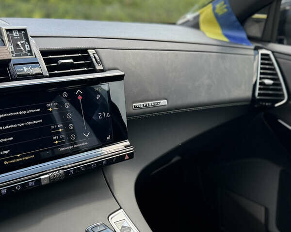 Черный DS 7 Crossback, объемом двигателя 2 л и пробегом 75 тыс. км за 30000 $, фото 9 на Automoto.ua