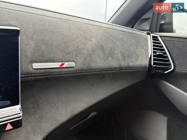 Черный DS 7 Crossback, объемом двигателя 2 л и пробегом 93 тыс. км за 27900 $, фото 22 на Automoto.ua