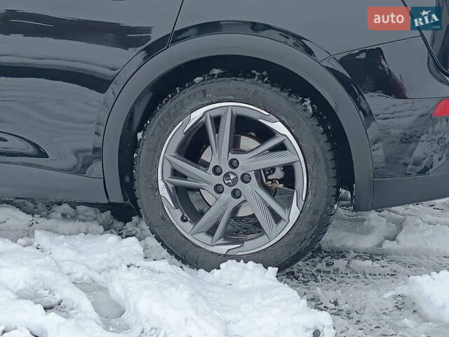 Черный DS 7 Crossback, объемом двигателя 1.6 л и пробегом 97 тыс. км за 33950 $, фото 6 на Automoto.ua