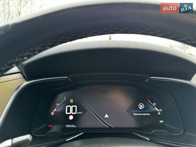 Черный DS 7 Crossback, объемом двигателя 2 л и пробегом 178 тыс. км за 24400 $, фото 107 на Automoto.ua