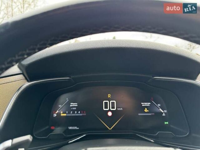 Черный DS 7 Crossback, объемом двигателя 2 л и пробегом 178 тыс. км за 24400 $, фото 102 на Automoto.ua