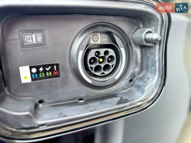 Черный DS 7 Crossback, объемом двигателя 1.59 л и пробегом 27 тыс. км за 38500 $, фото 22 на Automoto.ua