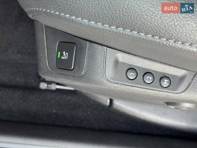 Черный DS 7 Crossback, объемом двигателя 1.59 л и пробегом 27 тыс. км за 38500 $, фото 17 на Automoto.ua