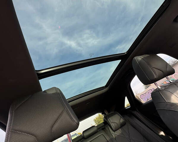 Черный DS 7 Crossback, объемом двигателя 1.59 л и пробегом 27 тыс. км за 38500 $, фото 11 на Automoto.ua