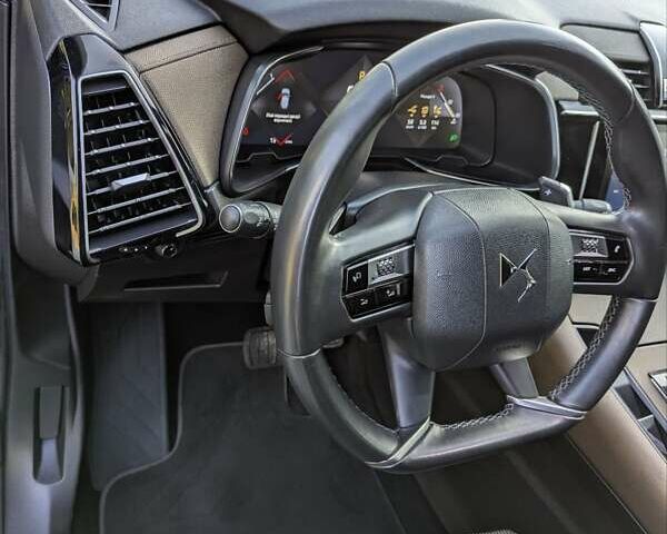 Черный DS 7 Crossback, объемом двигателя 1.5 л и пробегом 131 тыс. км за 23600 $, фото 24 на Automoto.ua