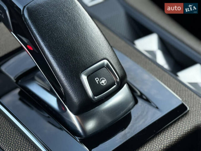 Черный DS 7 Crossback, объемом двигателя 2 л и пробегом 188 тыс. км за 22900 $, фото 58 на Automoto.ua