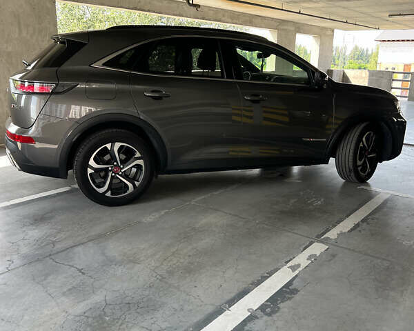 Серый DS 7 Crossback, объемом двигателя 2 л и пробегом 62 тыс. км за 29900 $, фото 2 на Automoto.ua