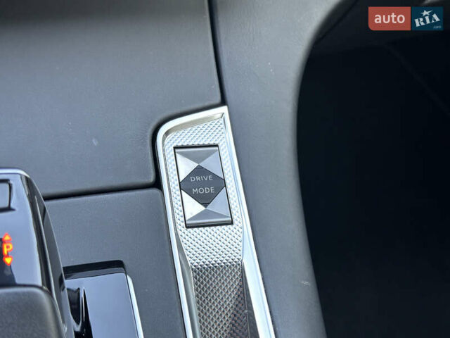 Сірий DS 7 Crossback, об'ємом двигуна 2 л та пробігом 170 тис. км за 27599 $, фото 128 на Automoto.ua