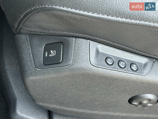 Сірий DS 7 Crossback, об'ємом двигуна 2 л та пробігом 170 тис. км за 27599 $, фото 75 на Automoto.ua