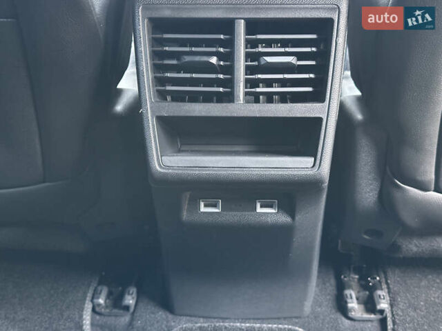 Сірий DS 7 Crossback, об'ємом двигуна 2 л та пробігом 170 тис. км за 27599 $, фото 95 на Automoto.ua