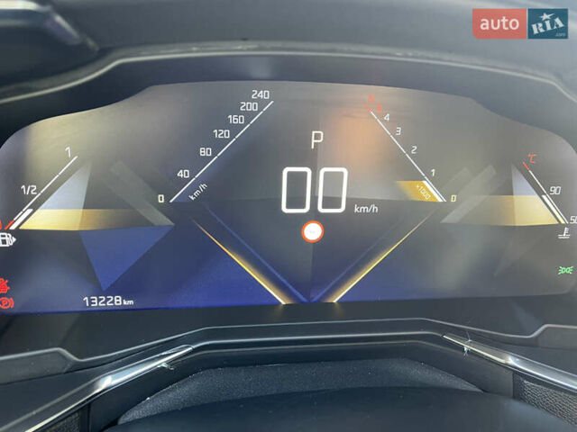 Серый DS 7 Crossback, объемом двигателя 1.5 л и пробегом 13 тыс. км за 25000 $, фото 4 на Automoto.ua