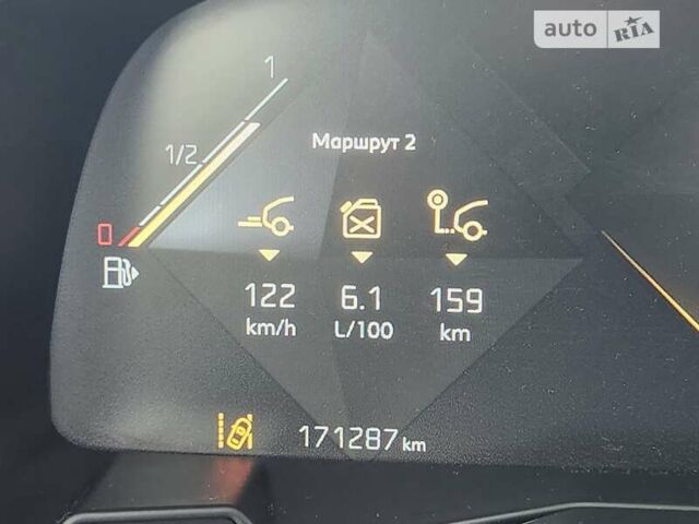 Оранжевый DS 7 Crossback, объемом двигателя 2 л и пробегом 205 тыс. км за 20700 $, фото 7 на Automoto.ua