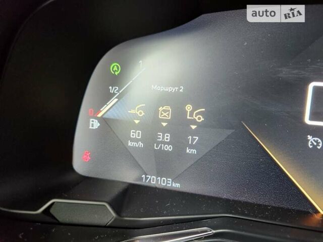 Оранжевый DS 7 Crossback, объемом двигателя 2 л и пробегом 205 тыс. км за 20700 $, фото 9 на Automoto.ua