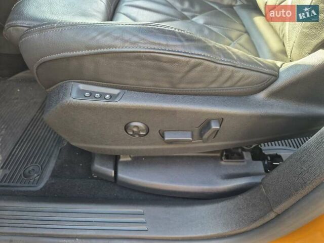 Оранжевый DS 7 Crossback, объемом двигателя 2 л и пробегом 86 тыс. км за 28000 $, фото 27 на Automoto.ua