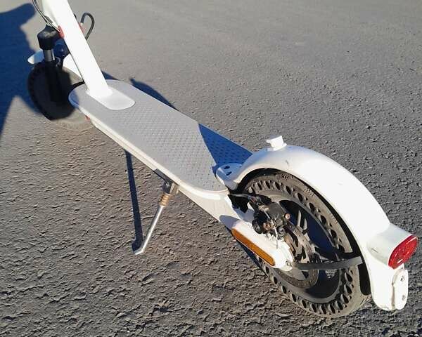 Electric Scooter Electra, объемом двигателя 0 л и пробегом 7 тыс. км за 7000 $, фото 8 на Automoto.ua