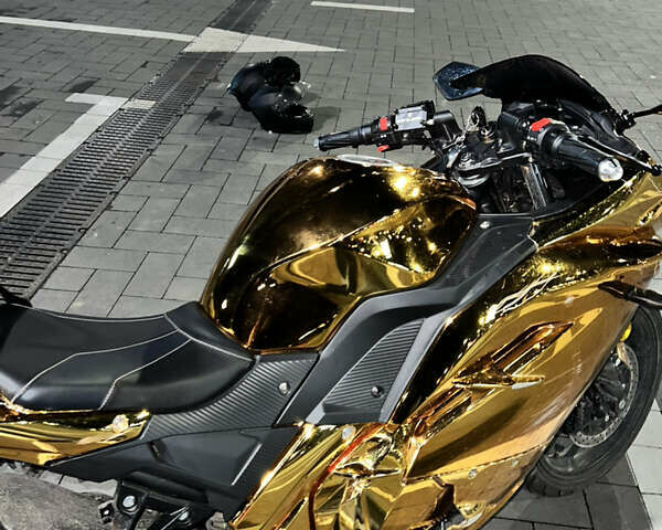 Желтый Electromoto EM Panigale, объемом двигателя 0.25 л и пробегом 3 тыс. км за 4600 $, фото 24 на Automoto.ua