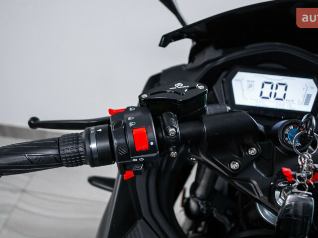 купить новое авто Electromoto EM Panigale Plus 2024 года от официального дилера Electromoto Electromoto фото