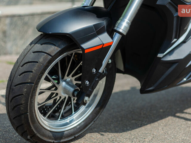 купити нове авто Electromoto Runpro 2025 року від офіційного дилера Наталья Баринова Electromoto фото