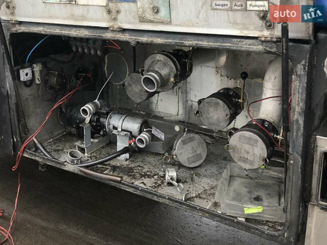 Жовтий Ellinghaus D-STA, об'ємом двигуна 0 л та пробігом 380 тис. км за 21000 $, фото 2 на Automoto.ua