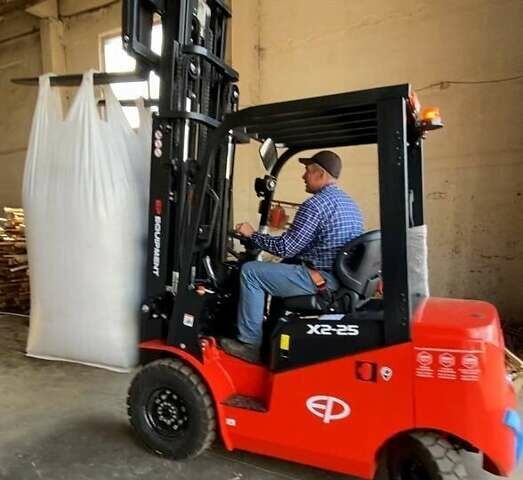 EP Equipment EFL, объемом двигателя 0 л и пробегом 0 тыс. км за 29950 $, фото 27 на Automoto.ua