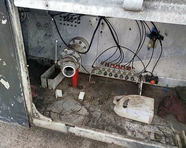 Esterer  DHE0189T 1992 в Ивано-Франковске на Automoto.ua Esterer  DHE0189T, объемом двигателя 0 л и пробегом 100 тыс. км за 13000 $, фото 9 на Automoto.ua