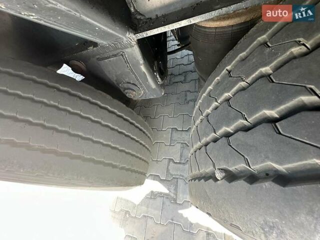 Esterer  DHE0189T 2001 в Черкассах на Automoto.ua Esterer  DHE0189T, объемом двигателя 0 л и пробегом 100 тыс. км за 23500 $, фото 9 на Automoto.ua