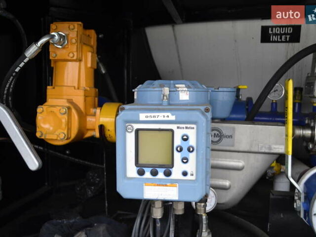 Черный ETA SVP, объемом двигателя 0 л и пробегом 0 тыс. км за 82000 $, фото 7 на Automoto.ua