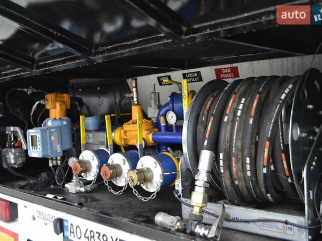 Черный ETA SVP, объемом двигателя 0 л и пробегом 0 тыс. км за 82000 $, фото 6 на Automoto.ua