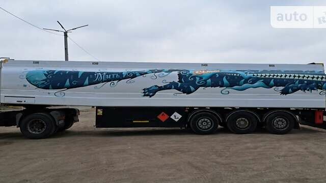 Белый Eurotank ET, объемом двигателя 0 л и пробегом 100 тыс. км за 20000 $, фото 9 на Automoto.ua