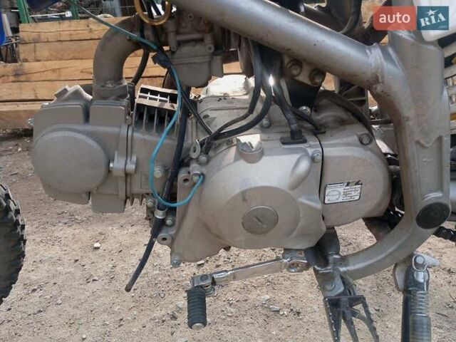 Синий Exdrive 125, объемом двигателя 0.5 л и пробегом 2 тыс. км за 29000 $, фото 7 на Automoto.ua