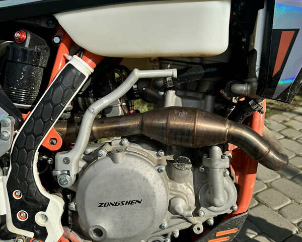 Серый Exdrive Hyper 300, объемом двигателя 0.35 л и пробегом 2 тыс. км за 2900 $, фото 3 на Automoto.ua