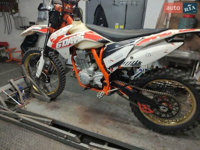 Помаранчевий Exdrive Profactory, об'ємом двигуна 0.25 л та пробігом 4 тис. км за 1500 $, фото 4 на Automoto.ua