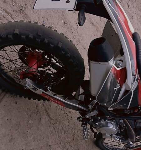 Exdrive Profactory 300 2024 в Гадяче на Automoto.ua Белый Exdrive Profactory 300, объемом двигателя 0 л и пробегом 3 тыс. км за 1937 $, фото 5 на Automoto.ua