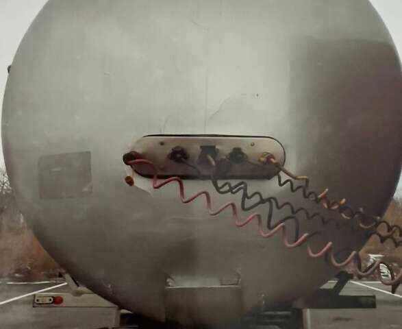 Farcinox FX-312 2001 в Киеве на Automoto.ua Серый Farcinox FX-312, объемом двигателя 0 л и пробегом 0 тыс. км за 30000 $, фото 2 на Automoto.ua