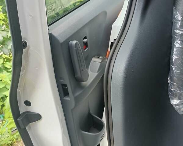 Белый FAW Bestune NAT, объемом двигателя 0 л и пробегом 1 тыс. км за 16900 $, фото 18 на Automoto.ua