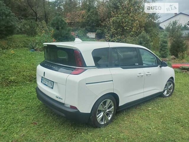 Белый FAW Bestune NAT, объемом двигателя 0 л и пробегом 1 тыс. км за 16900 $, фото 4 на Automoto.ua